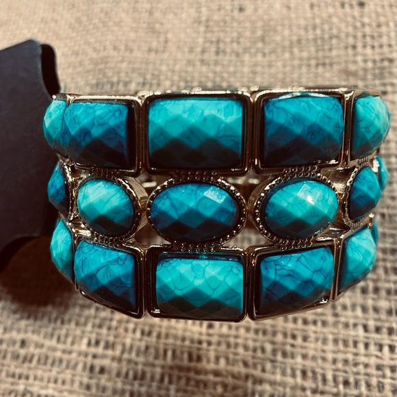 Bracelet - Picture 2 of 2